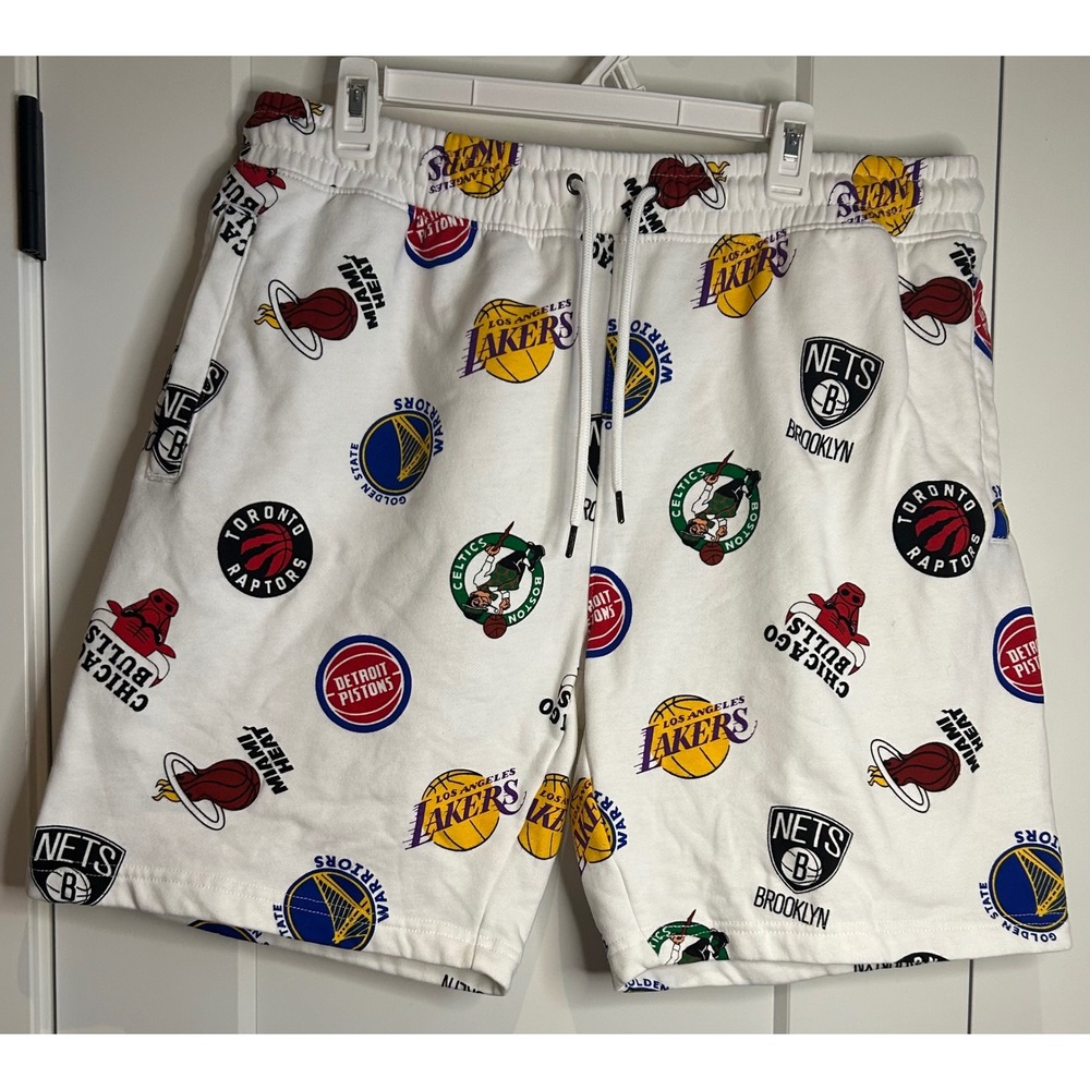 NBA Mens All Over Print Team Logo Fleece Shorts White XL Lakers Bulls Celtics
